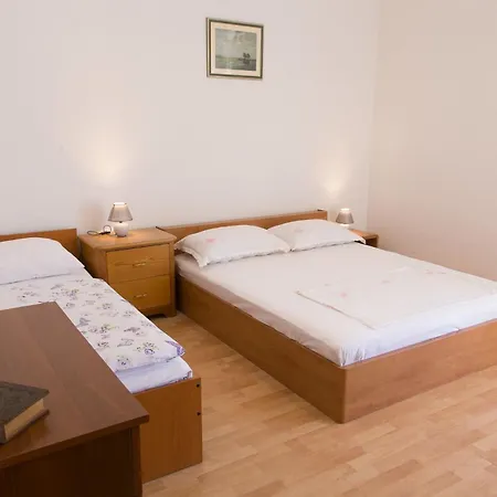 Apartment Ivica - 150m From Sea Trogir