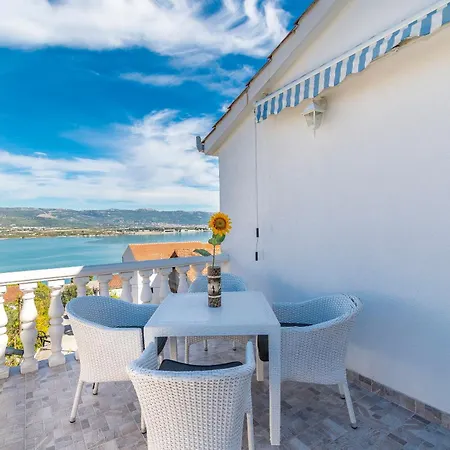 Ivica Apartman Trogir