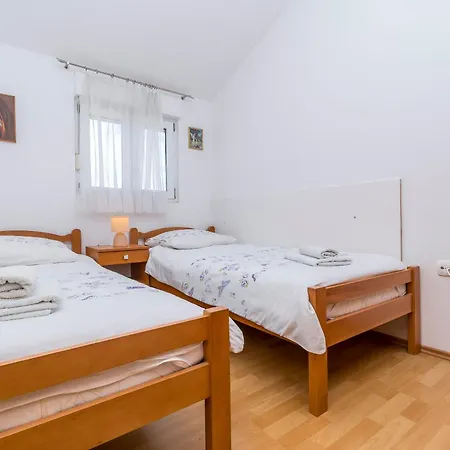 Ivica Apartman Trogir